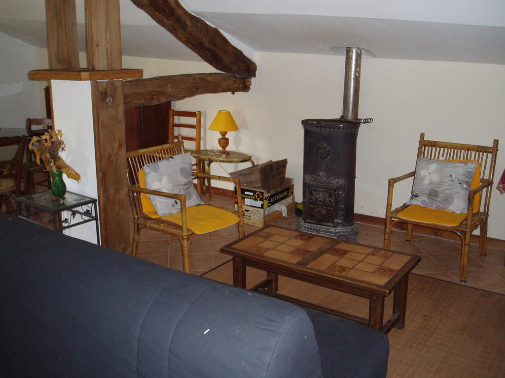 Gite Des Monts Saint-Izaire Værelse billede